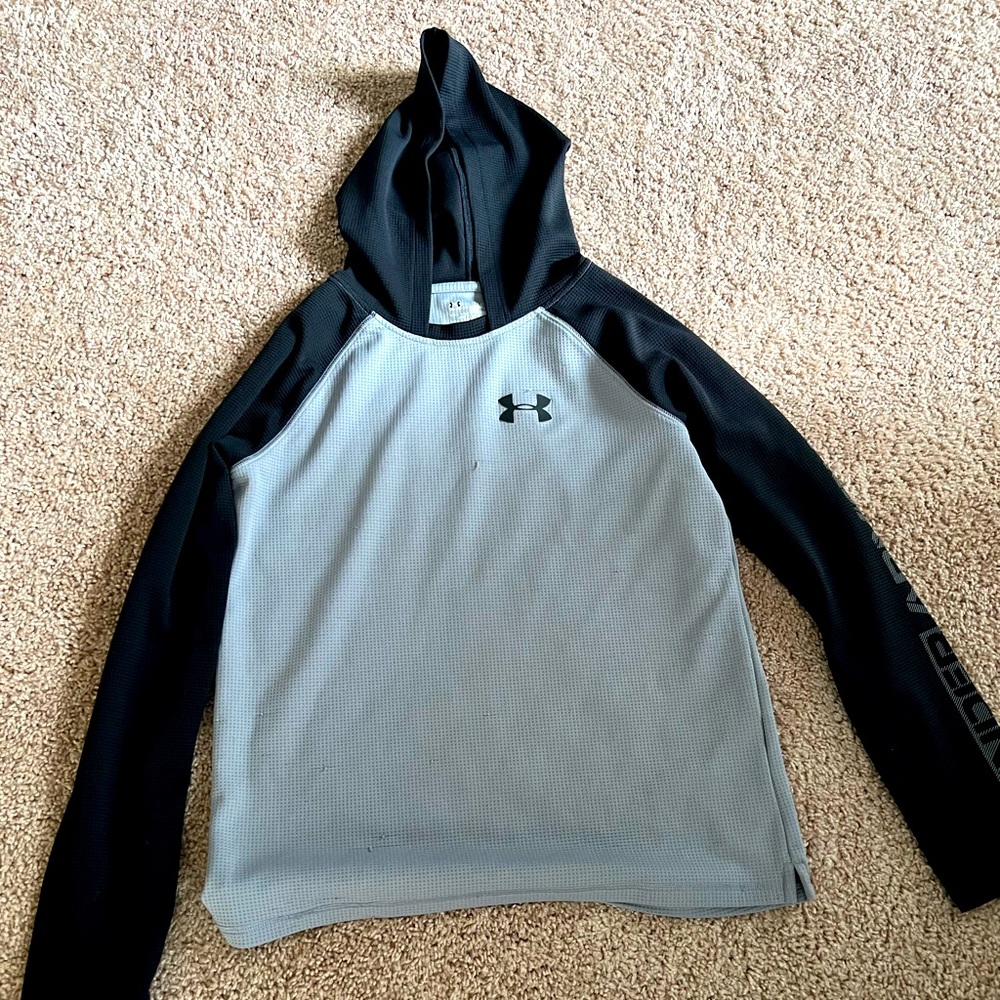 Youth XL Gray & Black UA Hoodie